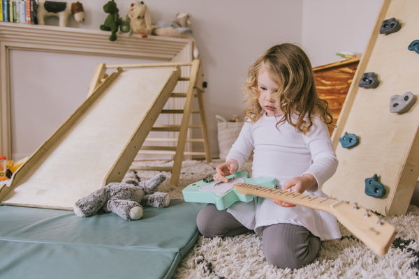 Indoor Play vs. Outdoor Play: What Every Parent Should Know