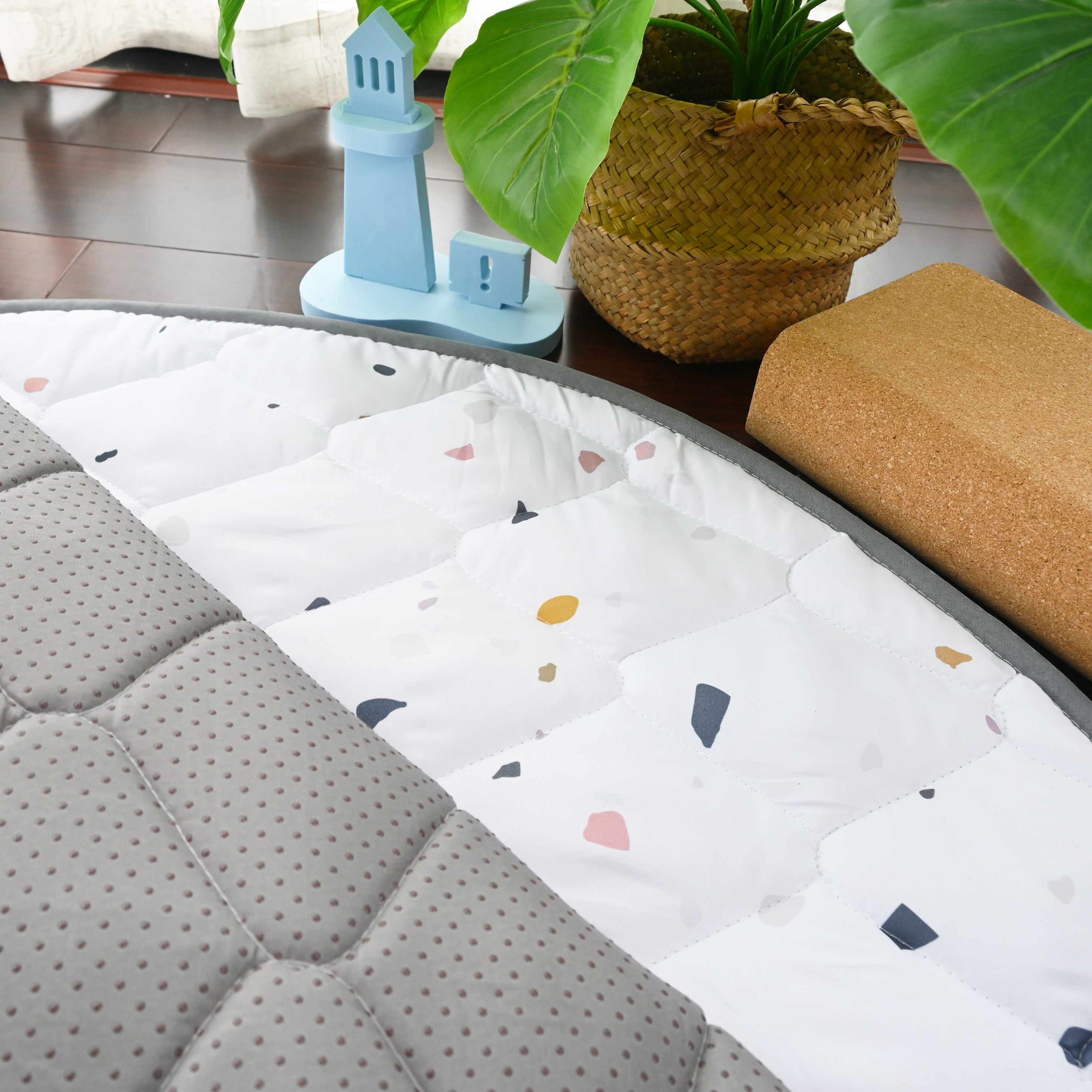 Fabric Play Mat - Circle-White Terrazzo
